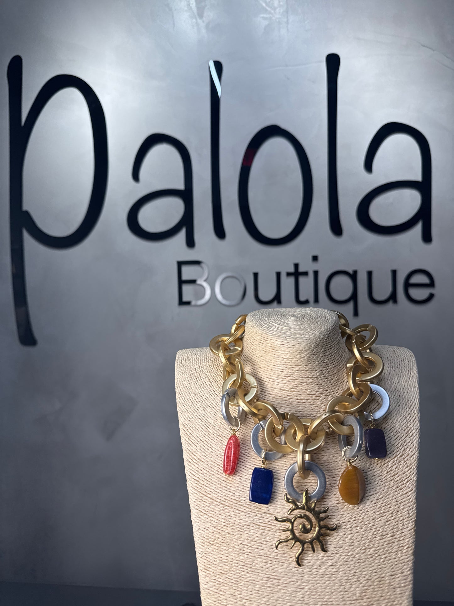 Oly Necklace