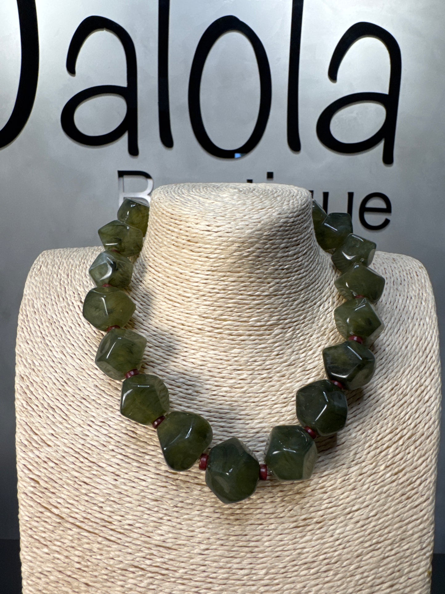 Olivia Necklace