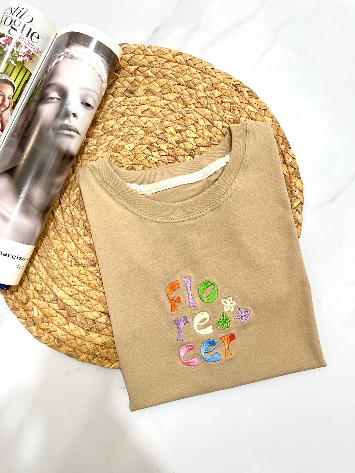 Florecer Tshirt