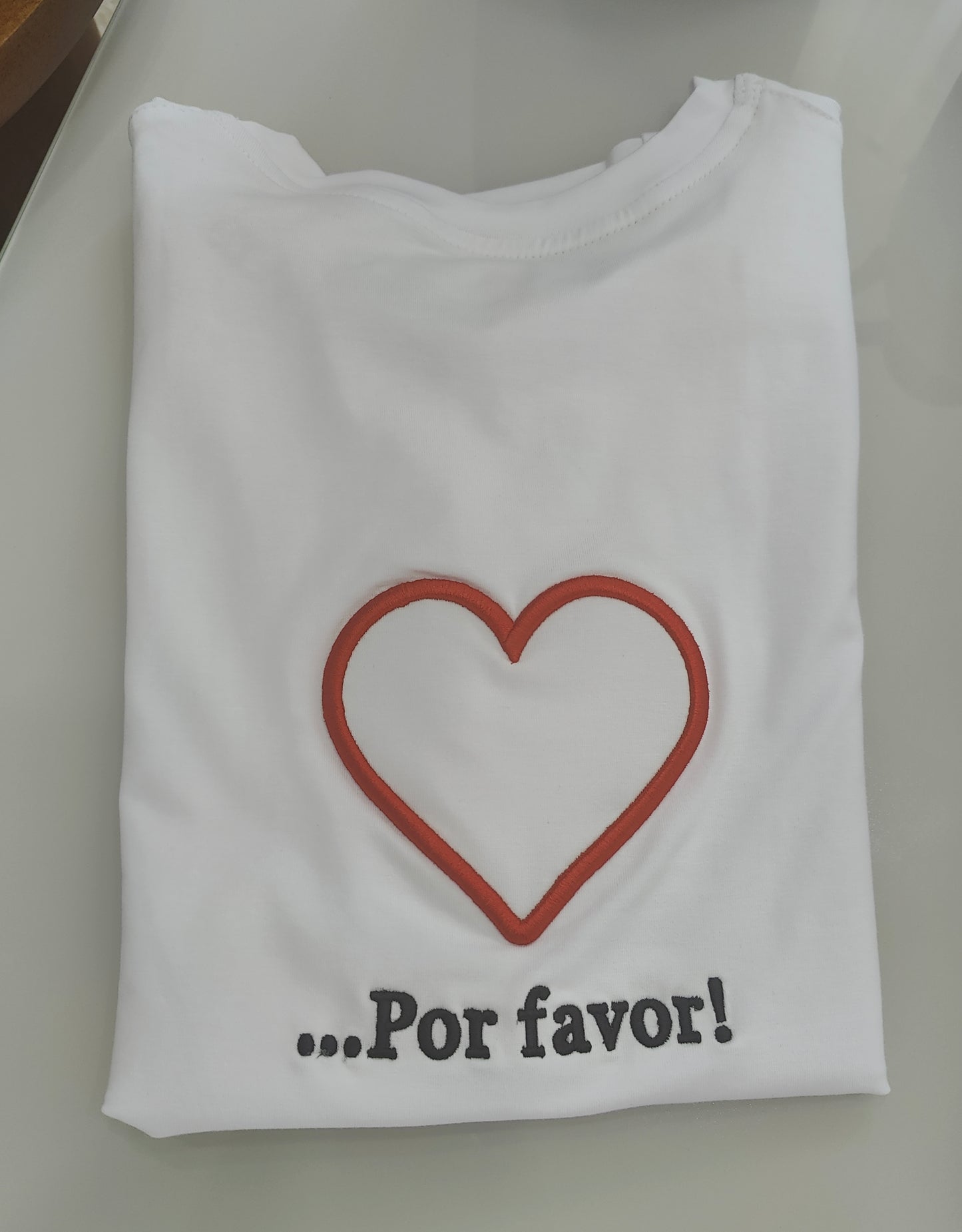Más Amor T-shirt