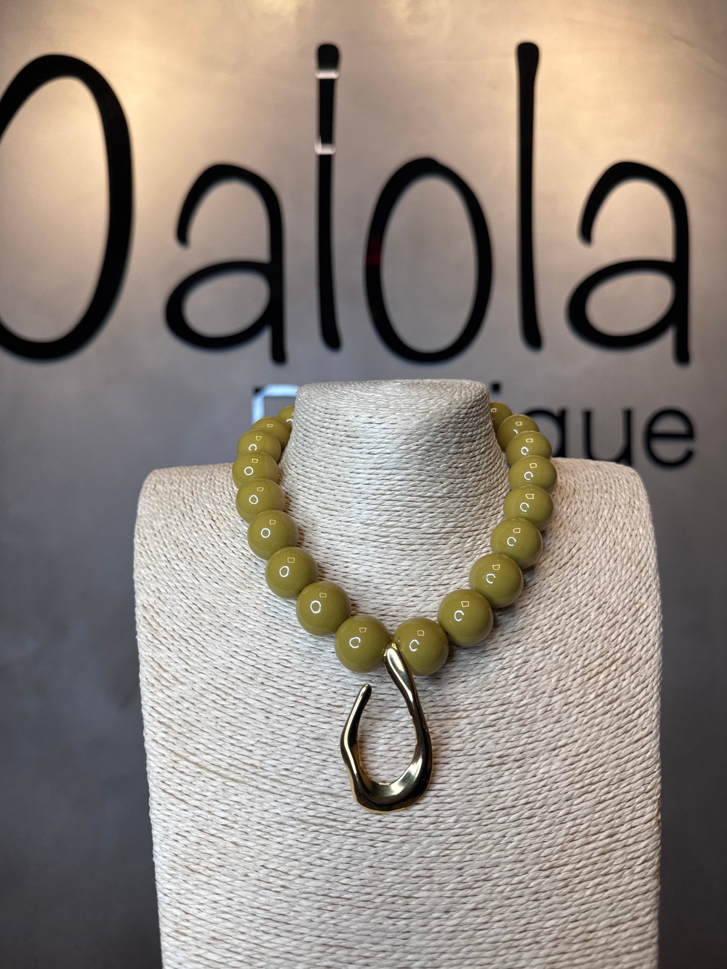Areli Necklace