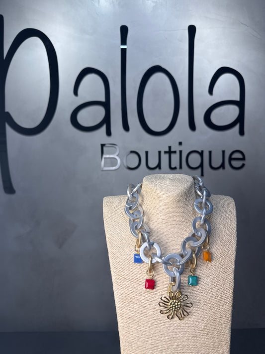 Oly Necklace