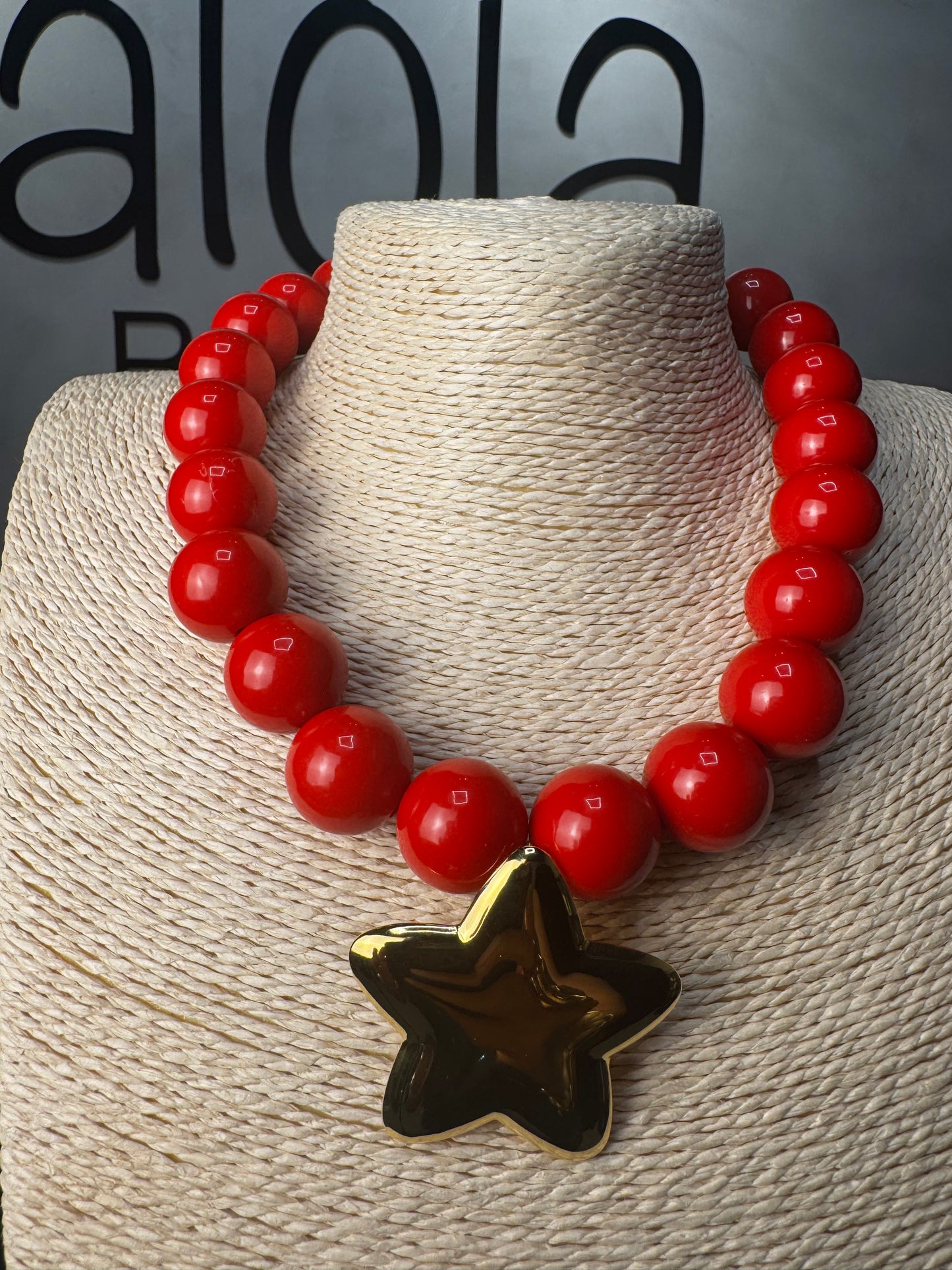 Vilma Nacklace