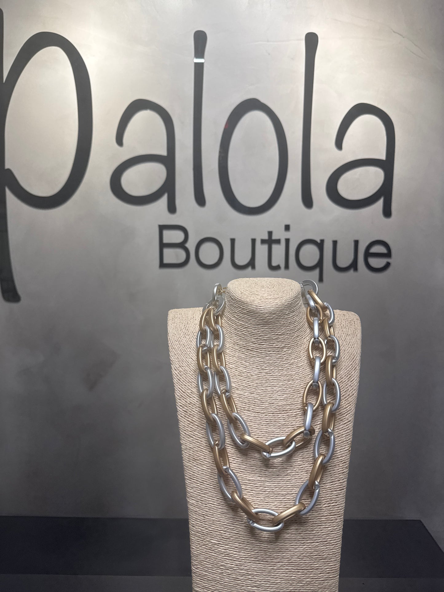 Frida Necklace
