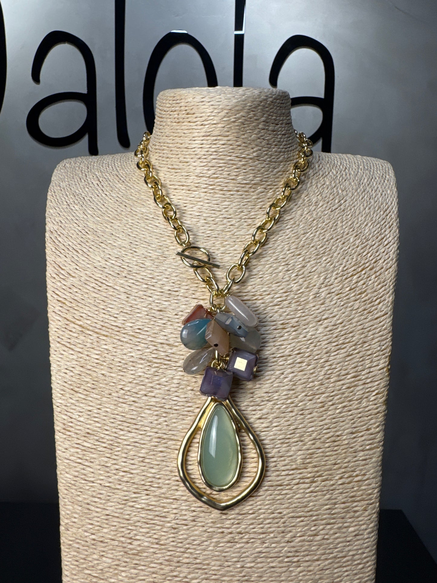 Dilma Necklace