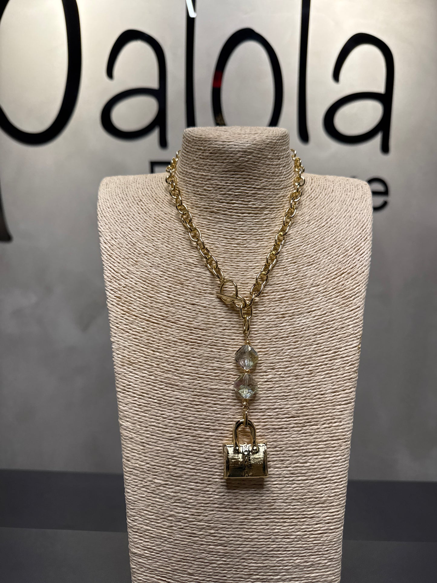 Collar largo