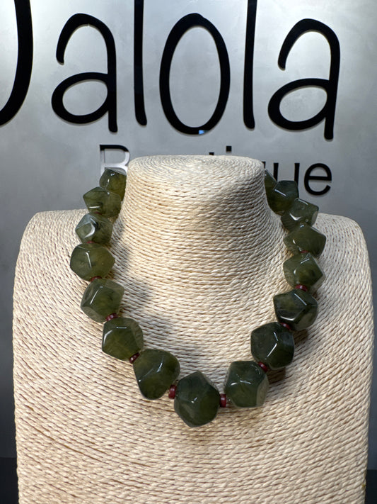 Olivia Necklace