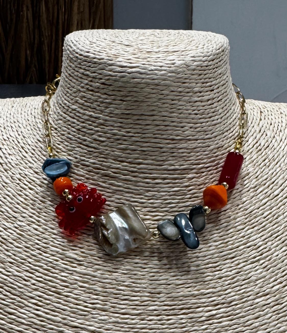 Cangrejo Necklace