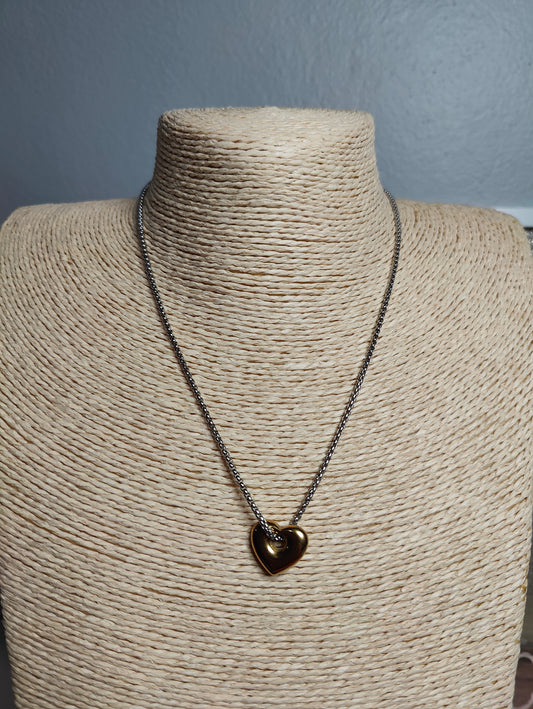 Mela Necklace