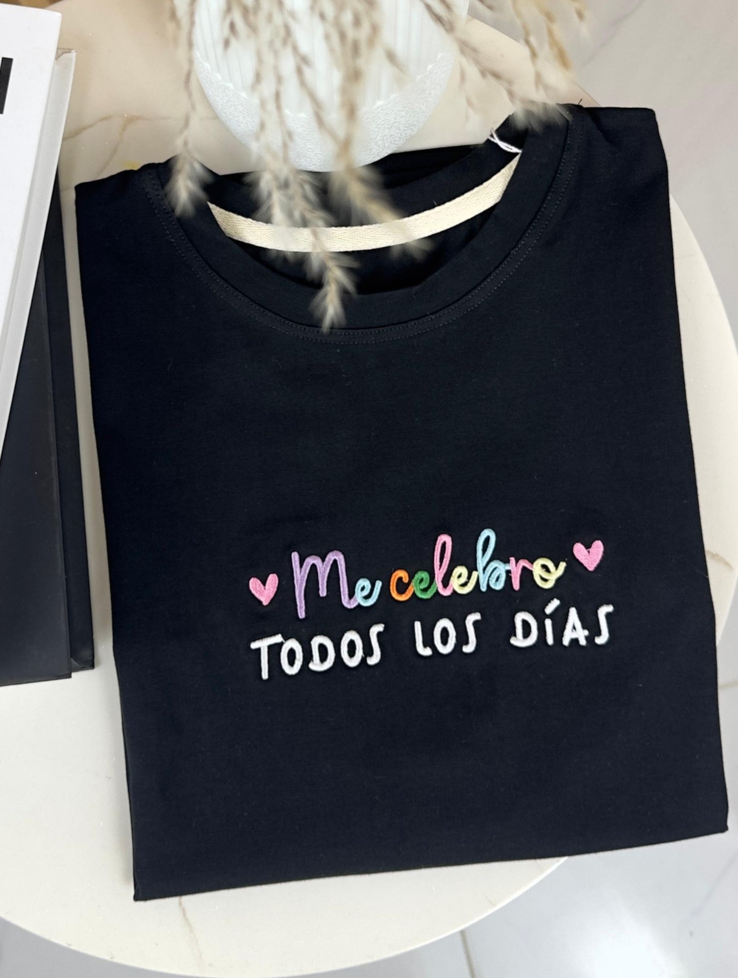 Me celebro T-shirt