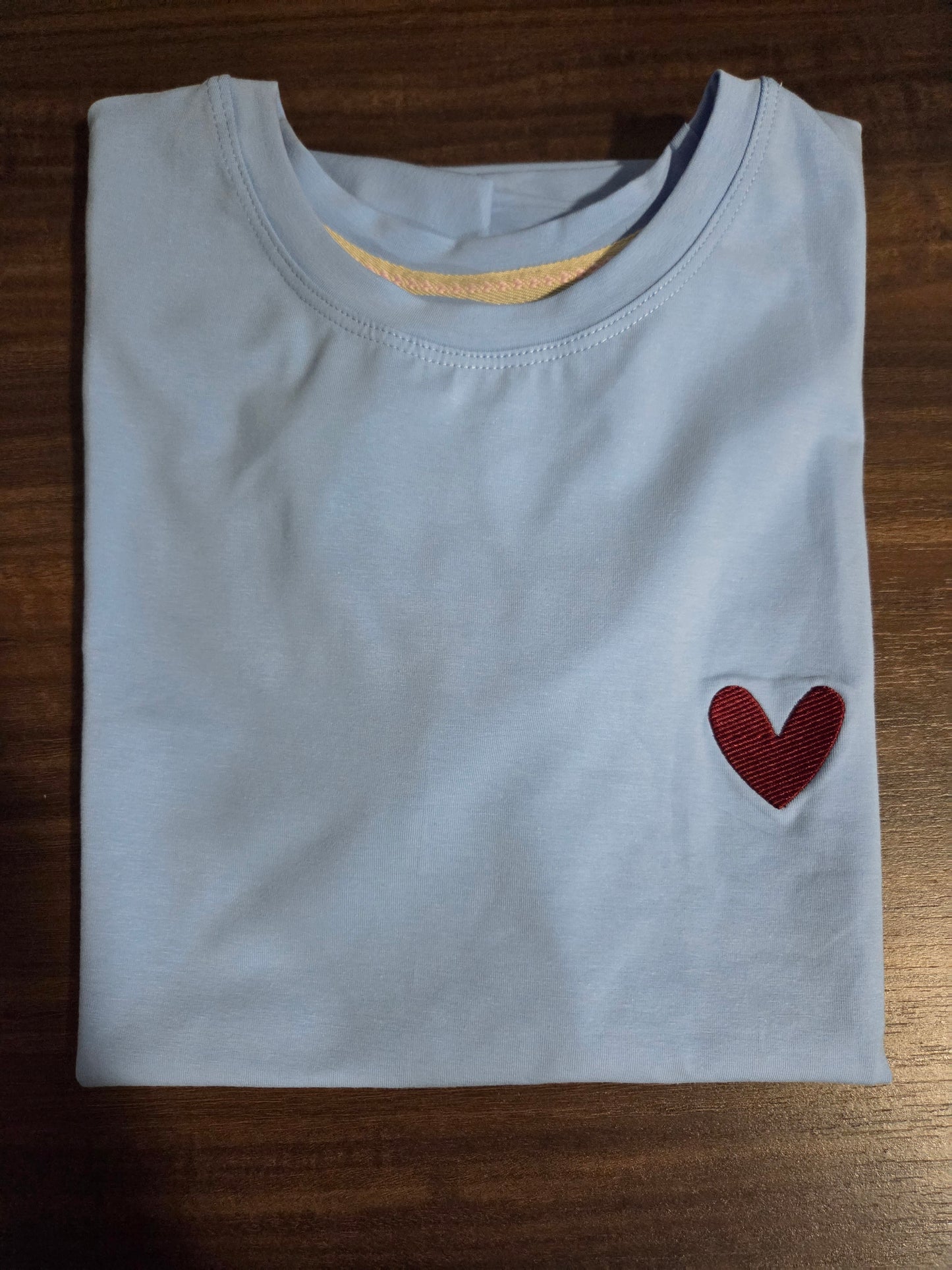 Amar Tshirt