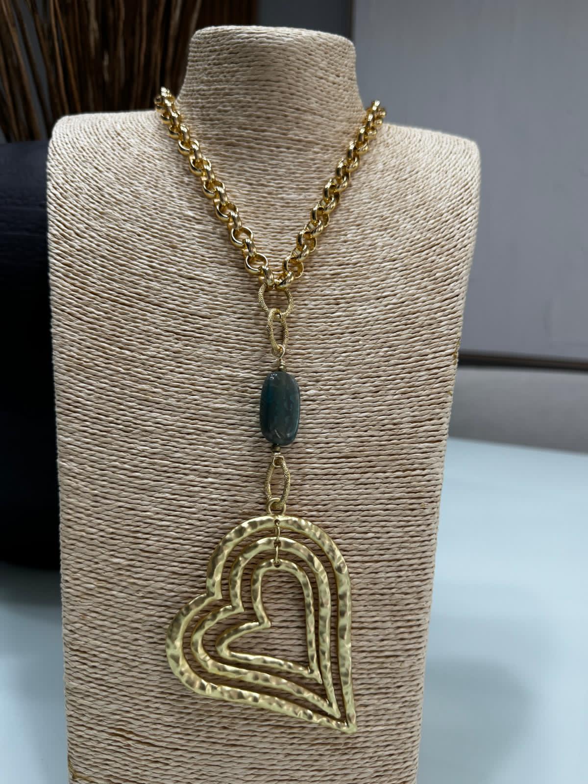 Oli Necklace